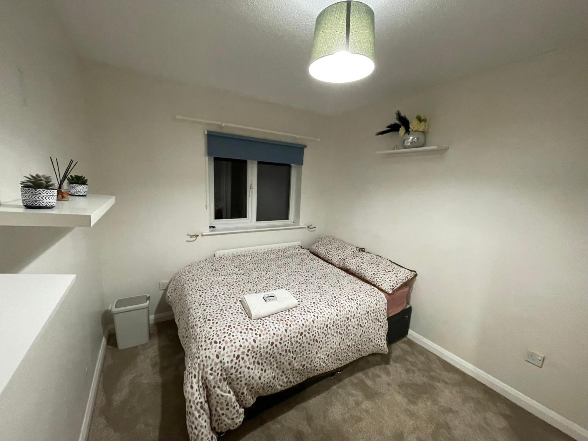 Double Room In A Cul De Sac Area Wellingborough Eksteriør bilde